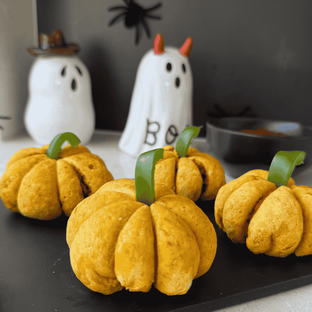 Stuffed Halloween Pizza Pumpkin