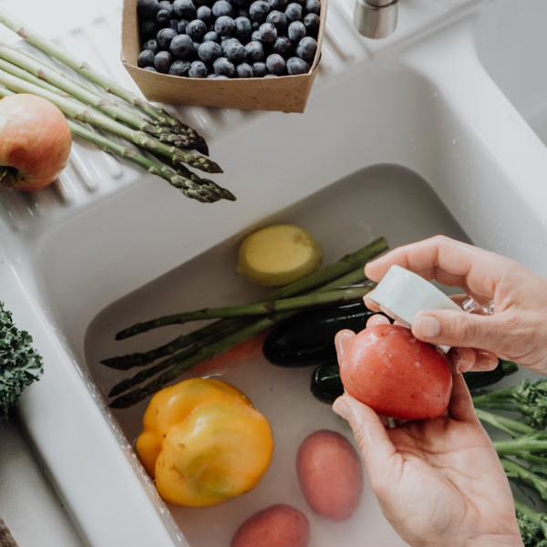 The Best Eco-Friendly Way To Clean + Store Your Food