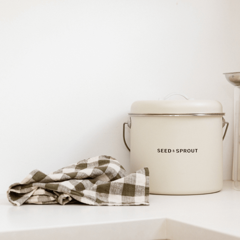 Kitchen Compost Bin Starter Set