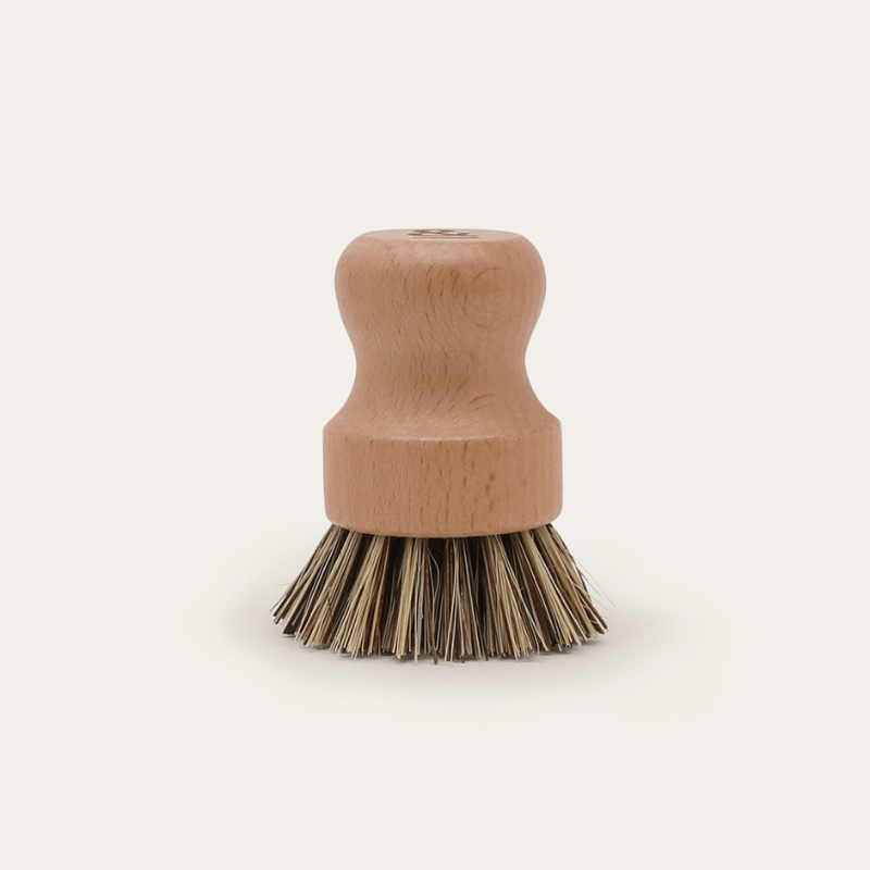Beachwood and compostable plant fibres Pot Scrubber