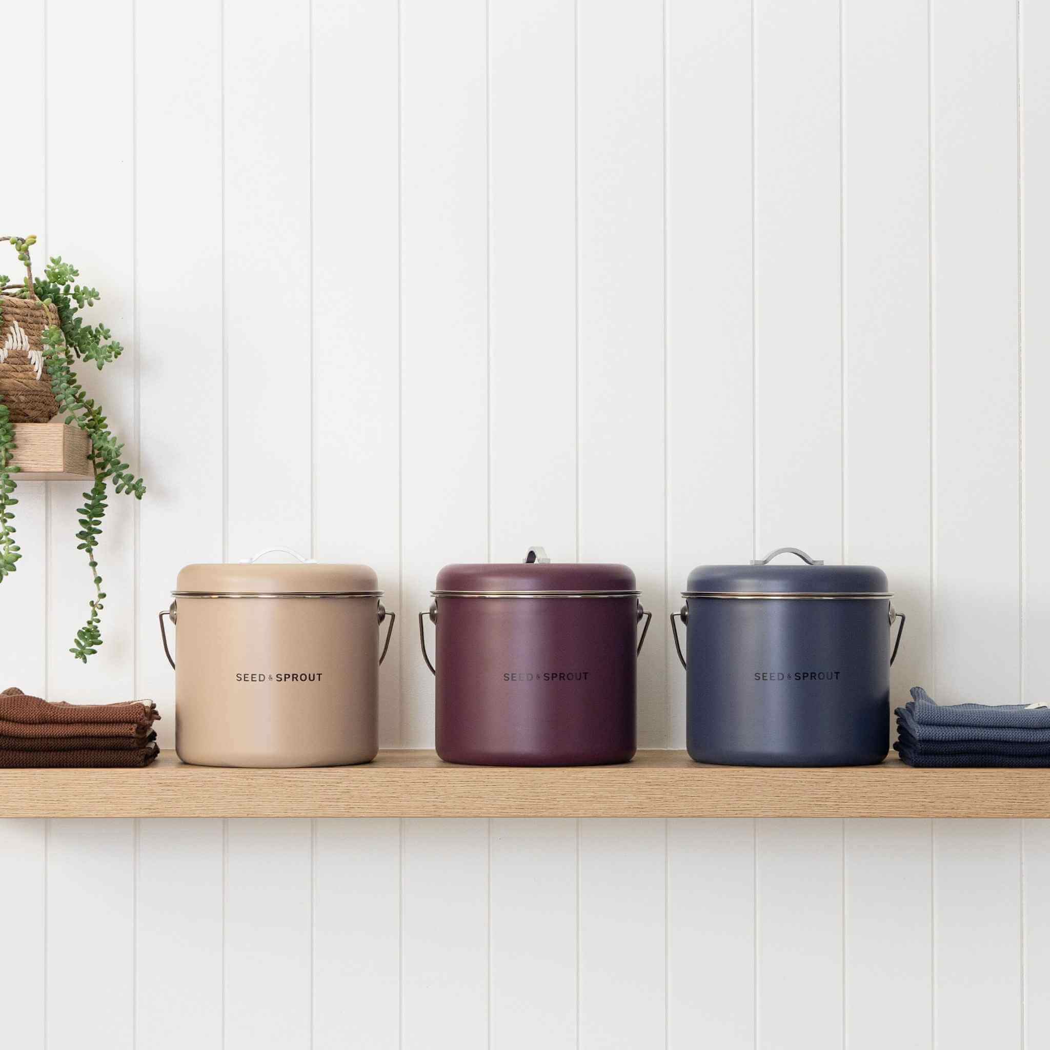 Kitchen Compost Bin | Almond