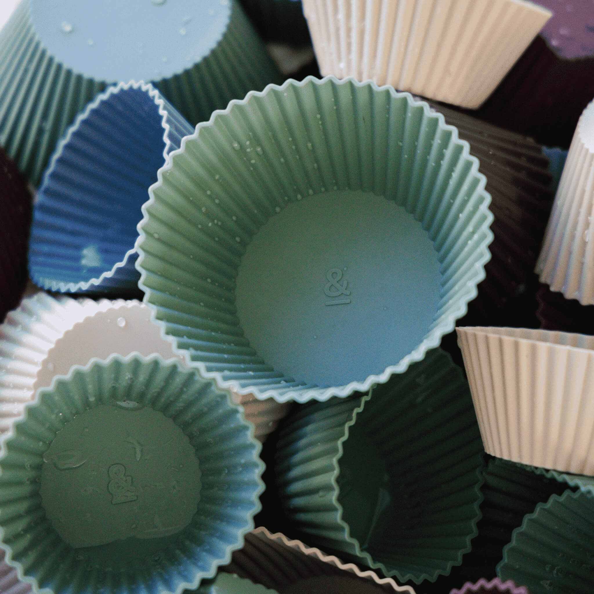 Small Muffin Cups